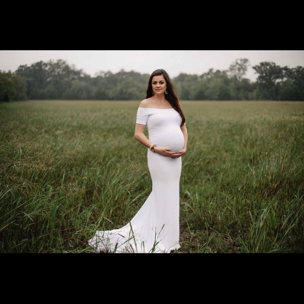 white fitted maternity dress